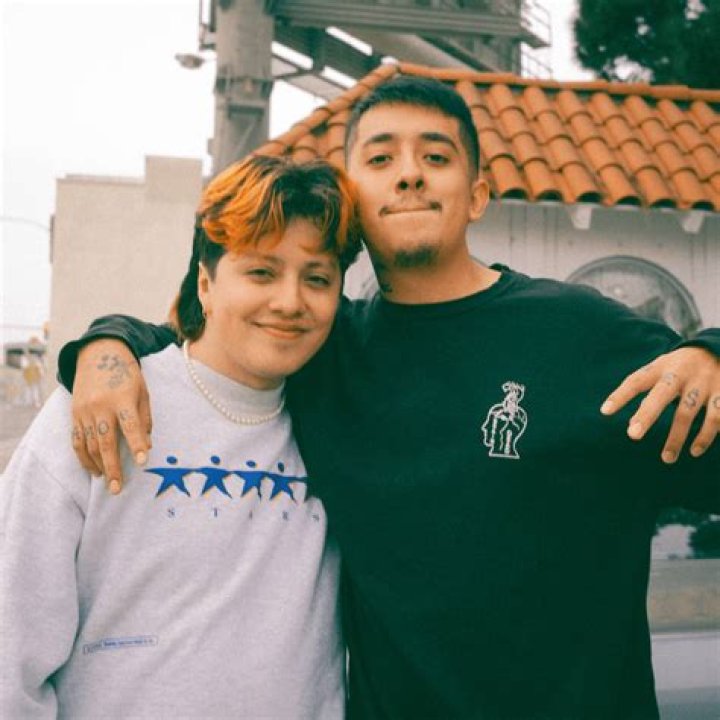 Exploring the World of Apology Songs in R&amp;B: A Soulful Journey Through Heartfelt Tunes